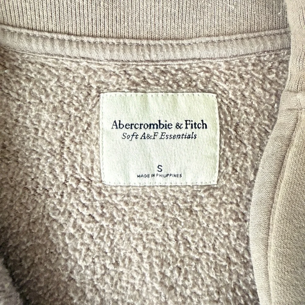 Women's Abercrombie Beige Quarter-Zip Sweater - Picture 2 of 4
